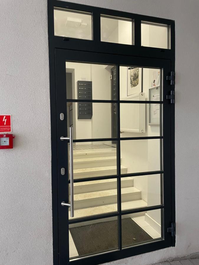 Nowy Apartment Przy Placu Szembeka Warsaw Ngoại thất bức ảnh