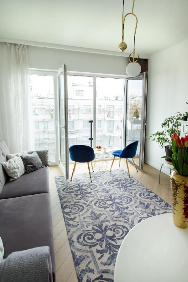 Nowy Apartment Przy Placu Szembeka Warsaw Ngoại thất bức ảnh