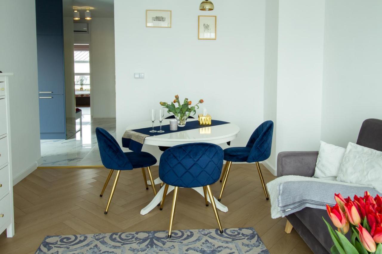Nowy Apartment Przy Placu Szembeka Warsaw Ngoại thất bức ảnh