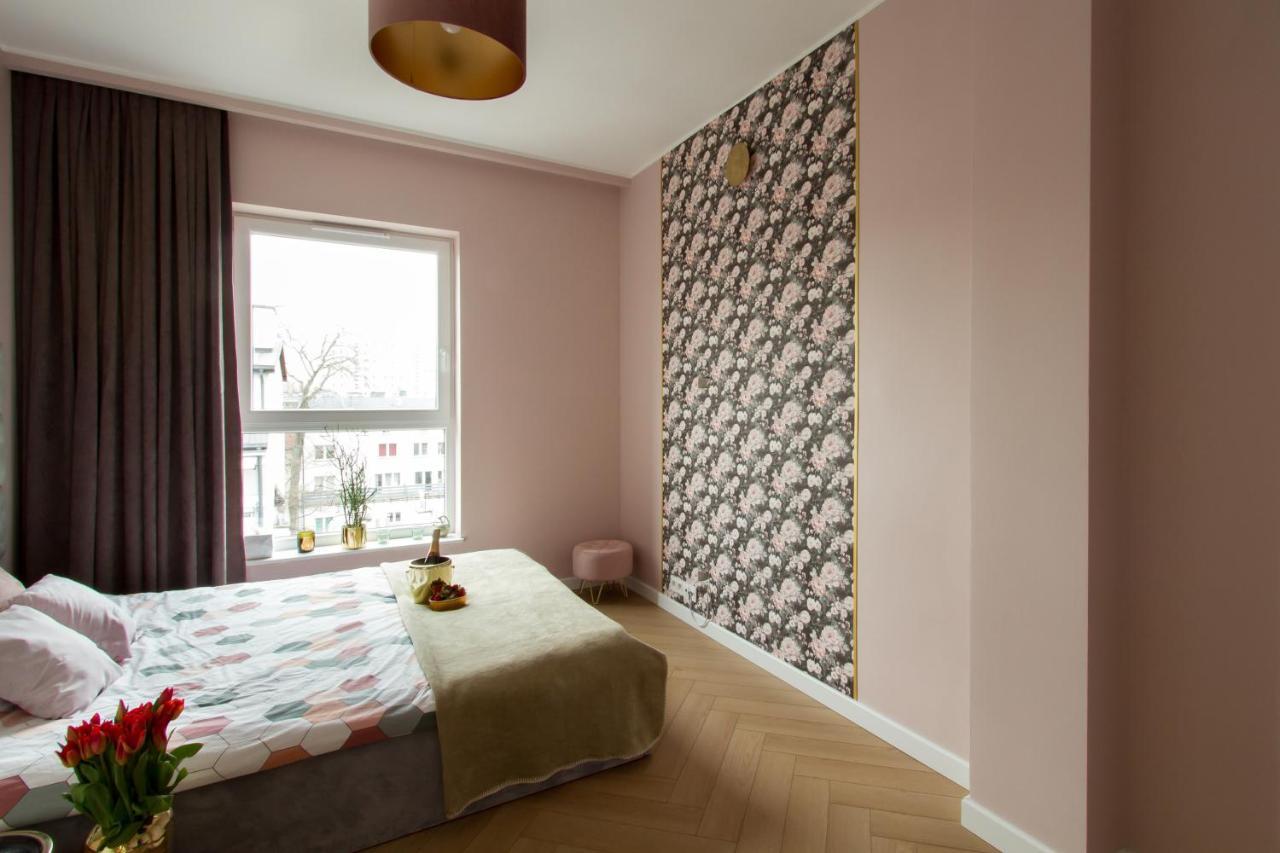 Nowy Apartment Przy Placu Szembeka Warsaw Ngoại thất bức ảnh
